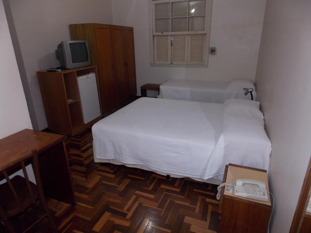 Hotel Porto Alegre Zimmer foto